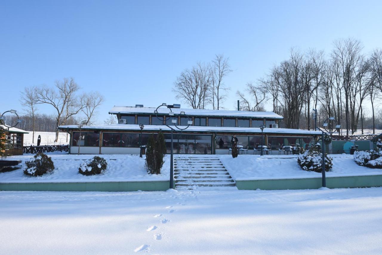 Resavsko Etno Selo Hotel Despotovac Exterior photo